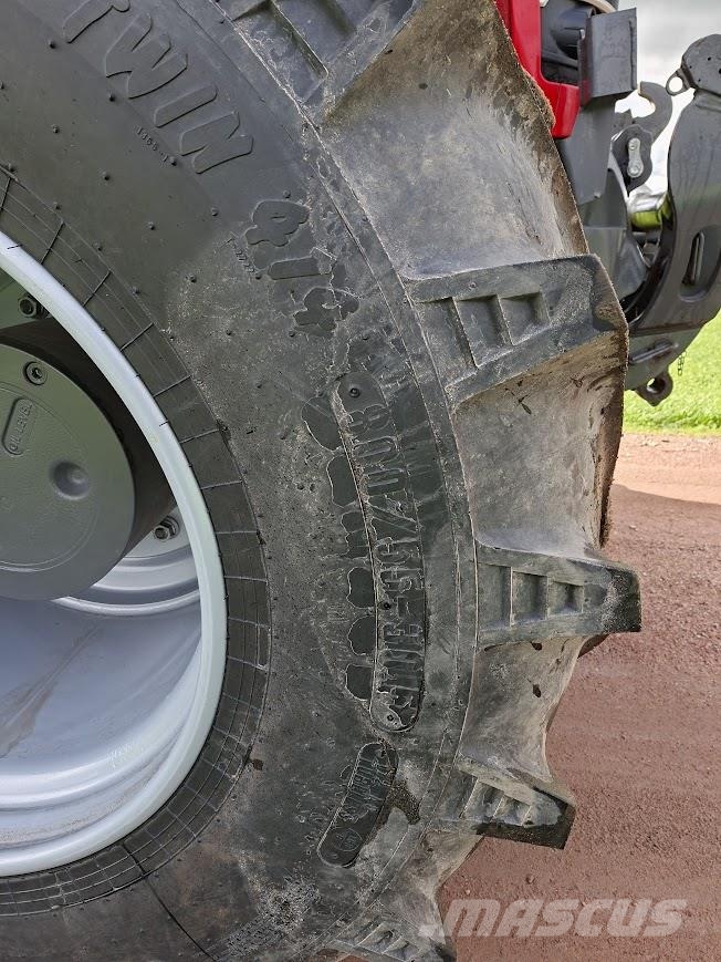 Massey Ferguson 8740S Dyna-VT Stage5 Traktoren