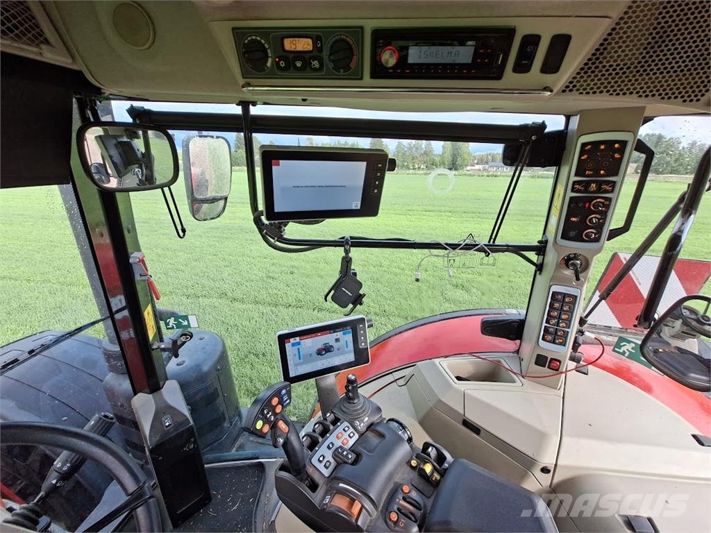 Massey Ferguson 8740S Dyna-VT Stage5 Traktoren