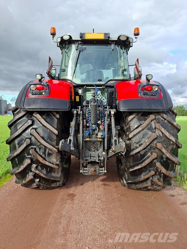Massey Ferguson 8740S Dyna-VT Stage5 Traktoren