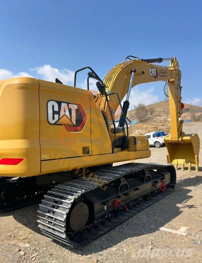 CAT 323 대형 굴삭기 29톤 이상