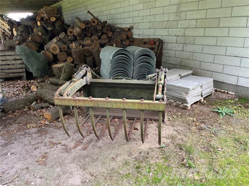 - - - 130CM SILOKLO Frontlastere og graveredskap