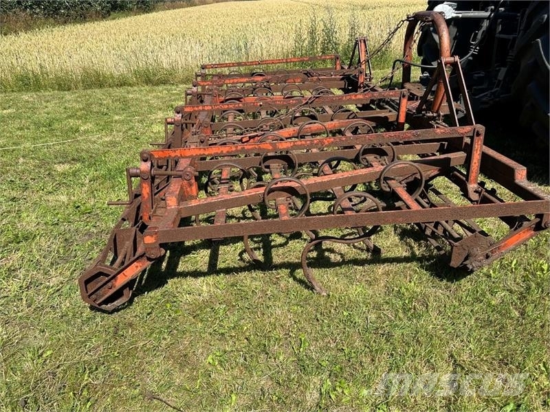 Fransgård Kultibob K 4,5m såbedsharve Grape