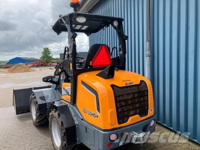 GiANT G2700 HD Plus minilæsser 小型装载机