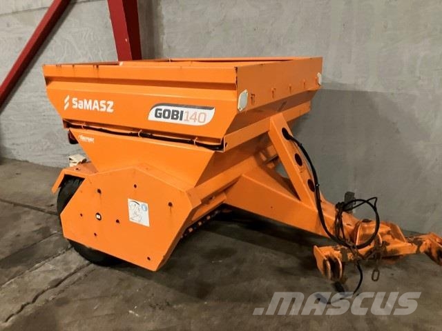 Gubi 140 saltspreder Sand and salt spreaders