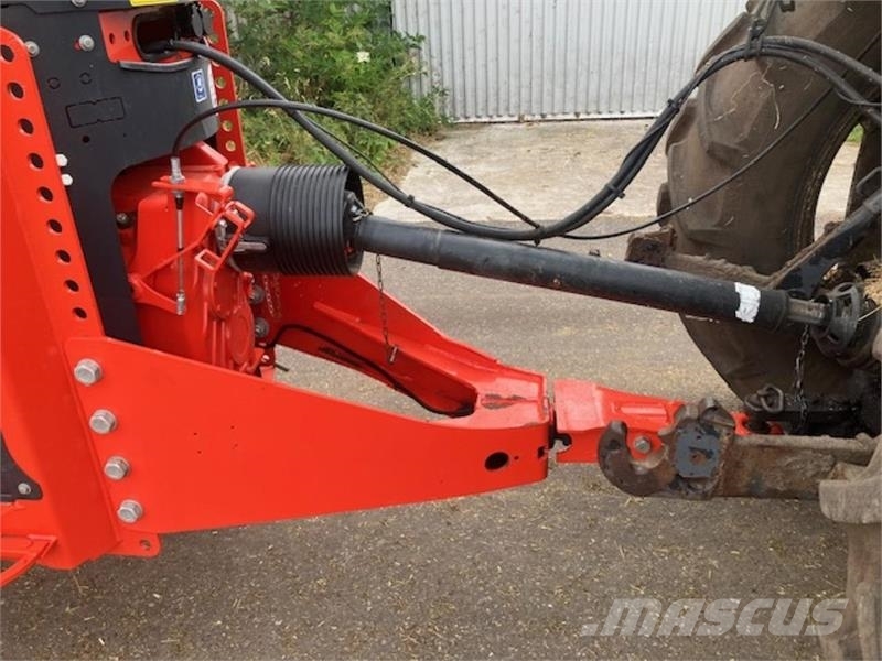 Kuhn Profile 15.2 DS mixervogn Blande- og fôringsmaskiner