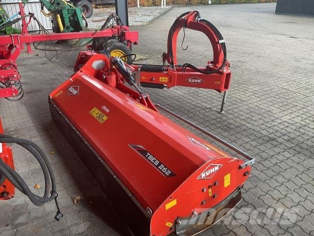 Kuhn TBE242 brakslåmaskine Gadanheiras