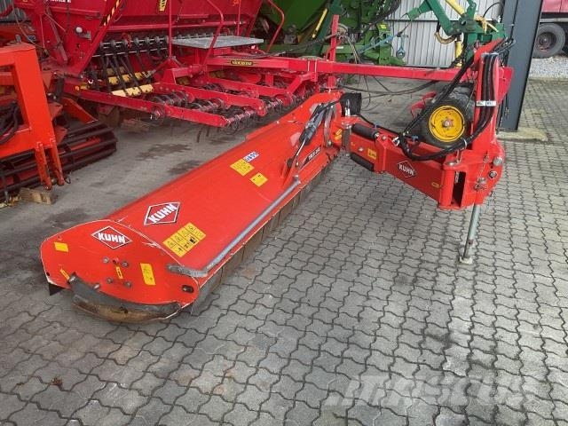 Kuhn TBE242 brakslåmaskine Gadanheiras