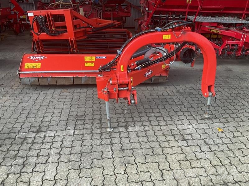 Kuhn TBE242 brakslåmaskine Gadanheiras