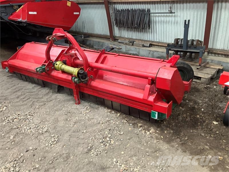 Kverneland 320CM BRAKPUDSER Mowers