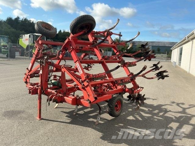 Kverneland TURBO STUBHARVE Brány