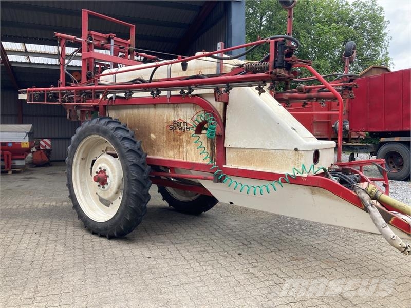Lindus 2800 X 20/21M Trailed sprayers
