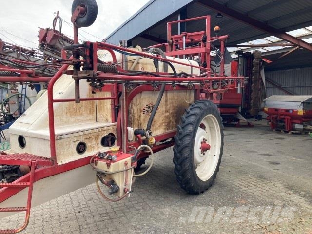 Lindus 2800 X 20/21M Trailed sprayers