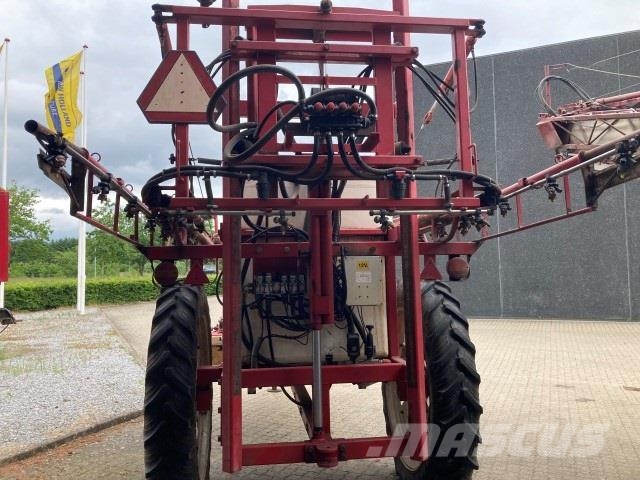 Lindus 2800 X 20/21M Trailed sprayers