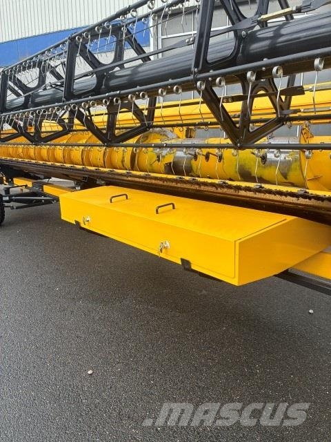 New Holland 760CG 41' skærebord Kombajnove hlavice