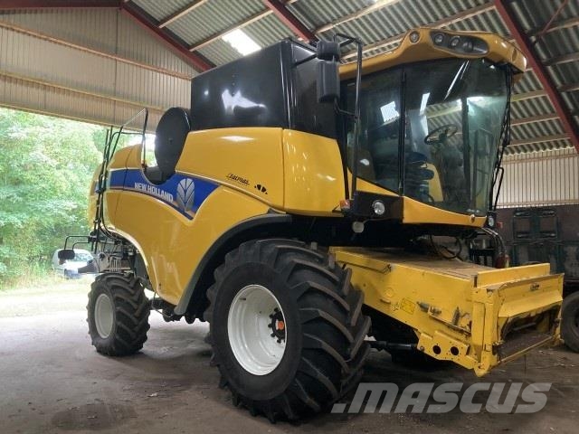 New Holland CX6090 SS (SFK) Mähdrescher