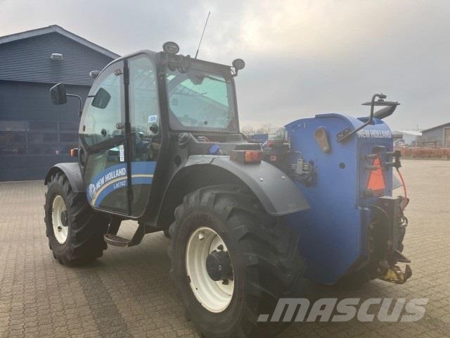 New Holland lm7.42 Teleskoplastare
