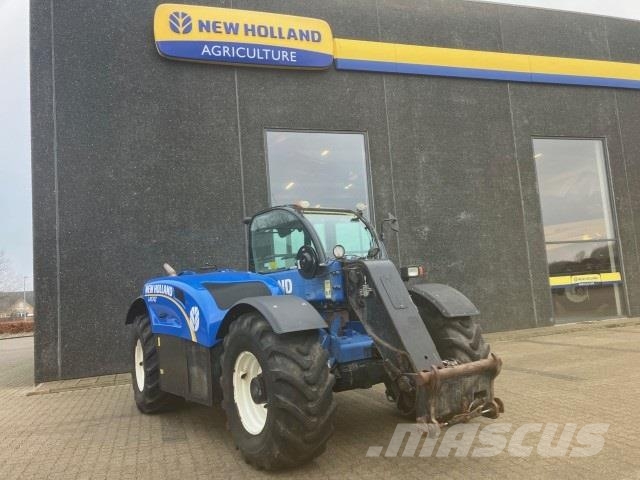 New Holland lm7.42 Teleskoplastare