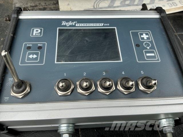Scan-Agro 3000L 24M Hinattavat ruiskut