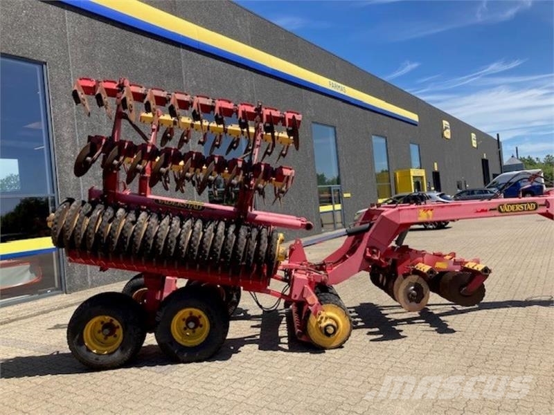 Väderstad CARRIER 650 DISC Disc harrows