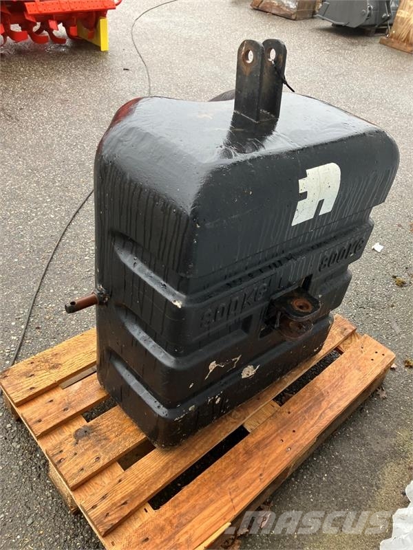 - - - 800KG. FRONTVÆGT Greutăți față