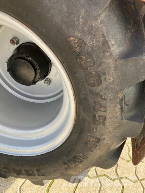 GiANT G2700 HD Plus minilæsser Mini loaders