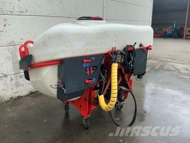 Kuhn PF1500 DILUSET Iseliikuvad pritsid