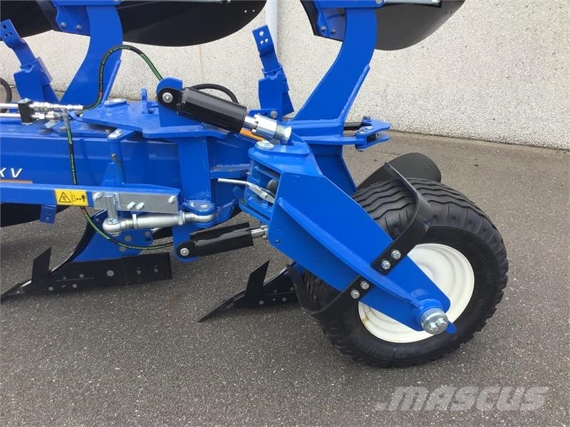 New Holland 5 furet PXVH5-XLD vendeplov Oboustranné pluhy