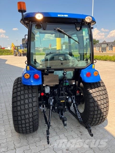 New Holland Boomer 55 CAB ST5 Tractores compactos