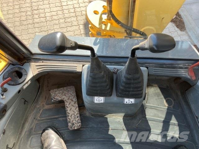 New Holland LB115 RENDEGRAVER Kotrórakodók