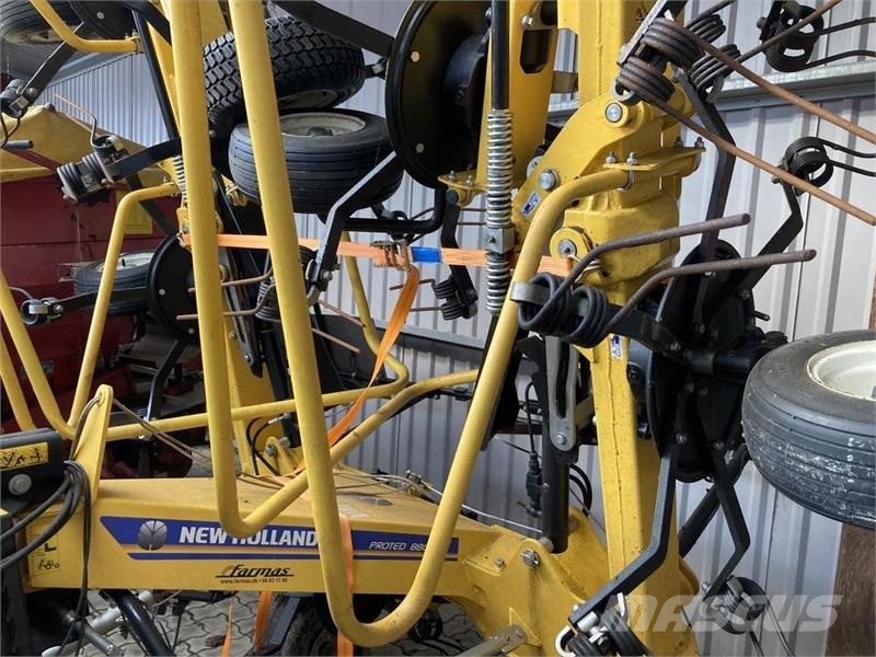 New Holland Proted 880 vender Greble