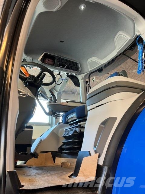 New Holland T7.300 AC New Gen Traktorer