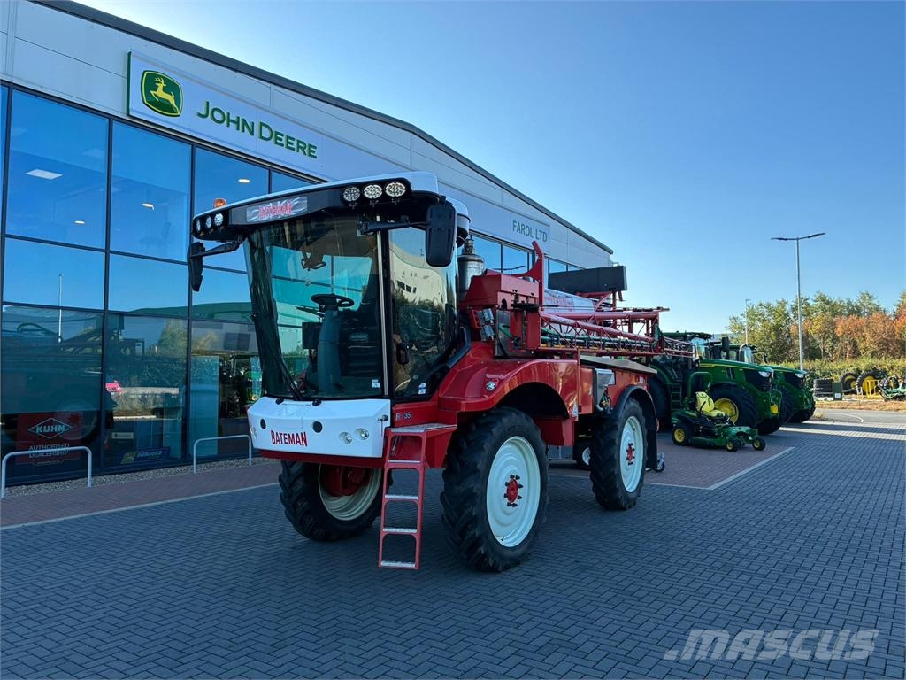 Bateman RB35 Self-propelled sprayers