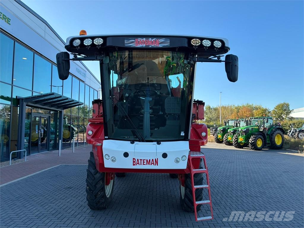 Bateman RB35 Self-propelled sprayers
