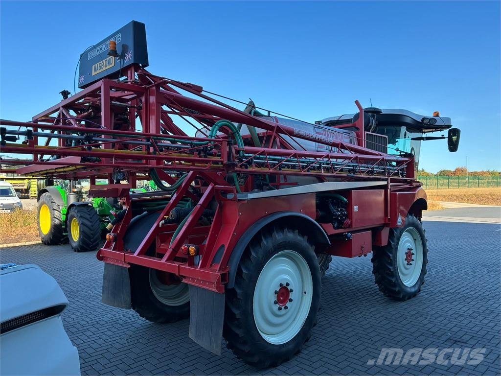 Bateman RB35 Self-propelled sprayers