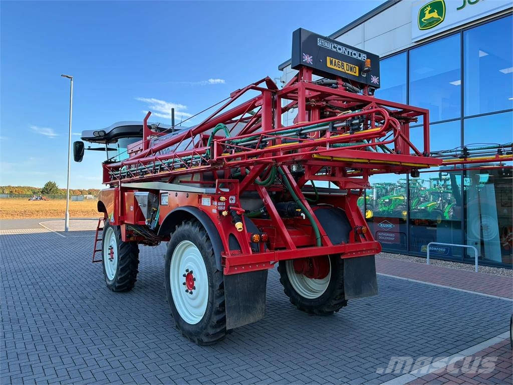 Bateman RB35 Self-propelled sprayers