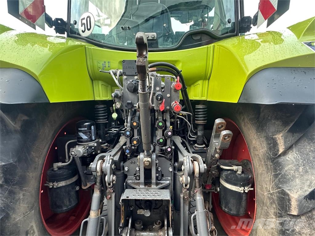 CLAAS Arion 610 Tractors