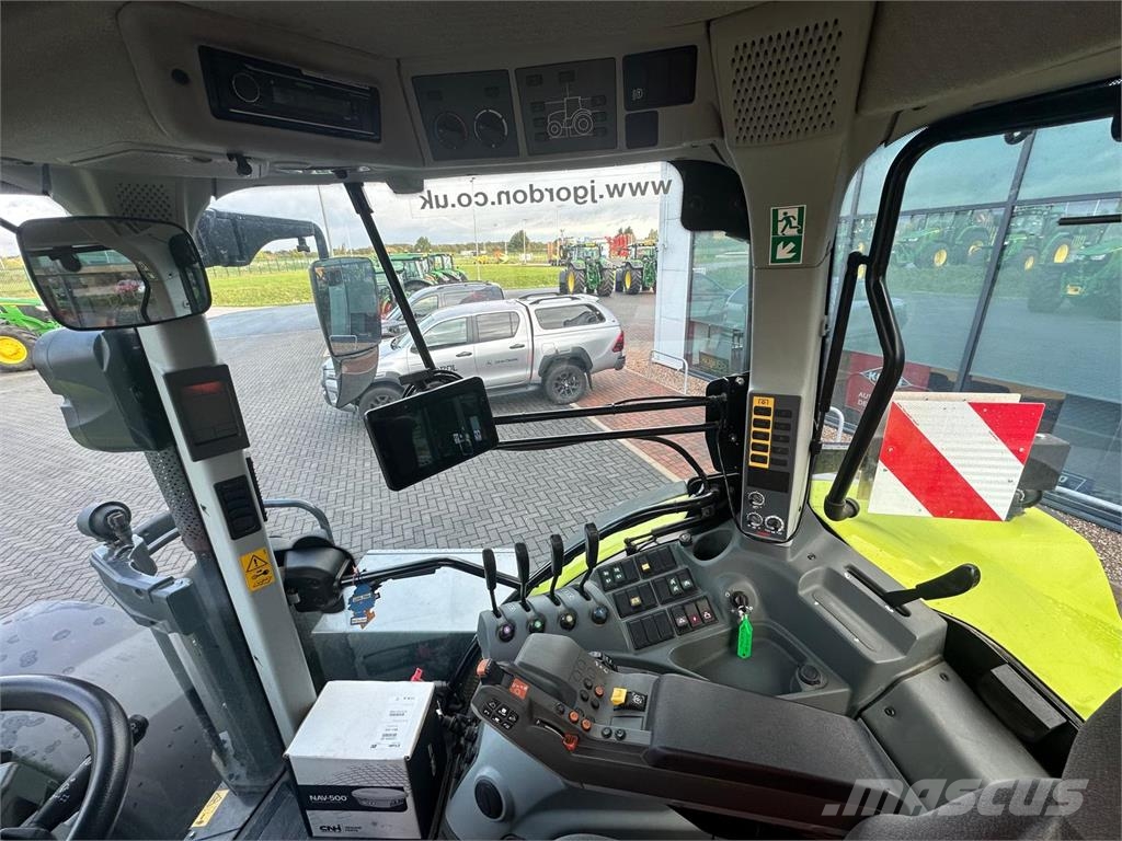 CLAAS Arion 610 Tractors