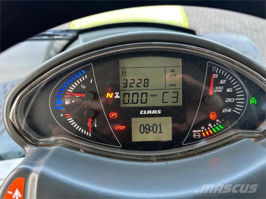 CLAAS Arion 610 Tractors
