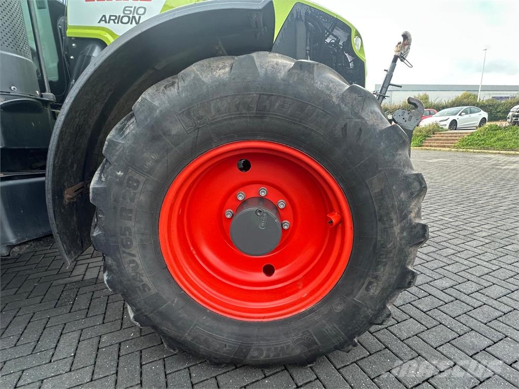 CLAAS Arion 610 Tractors