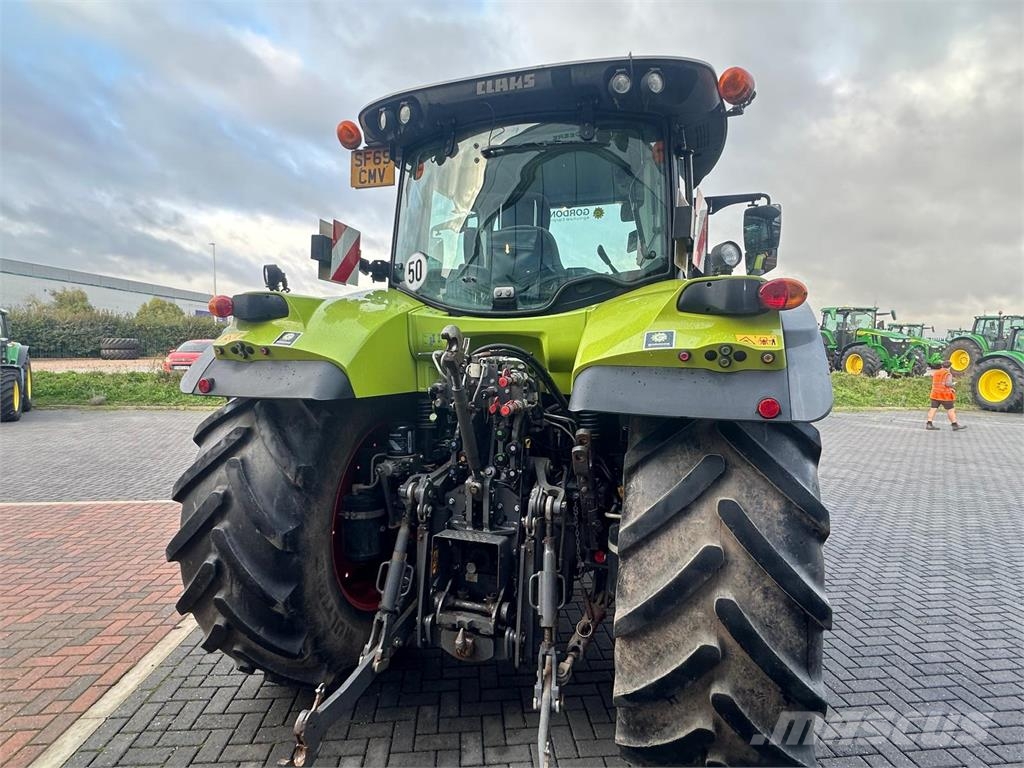 CLAAS Arion 610 Tractors