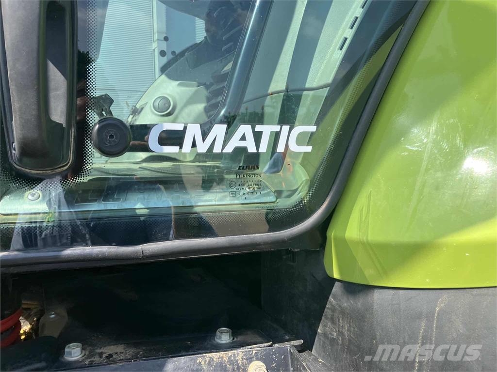 CLAAS Axion 870 Tractors