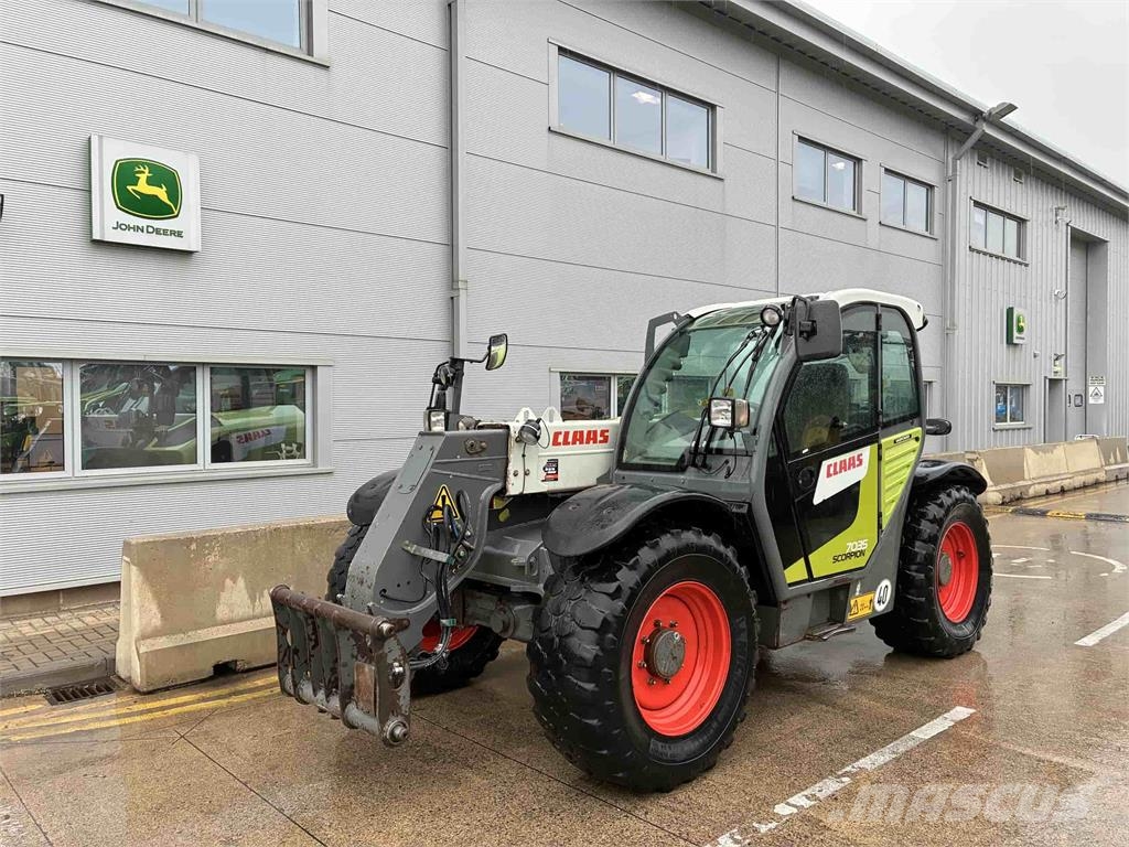 CLAAS Scorpion 7035 Põllumajanduslikud teleskoopkäitlejad