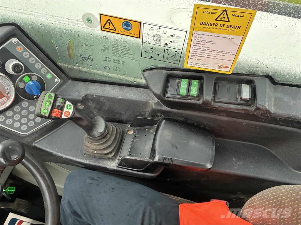 CLAAS Scorpion 7035 Põllumajanduslikud teleskoopkäitlejad