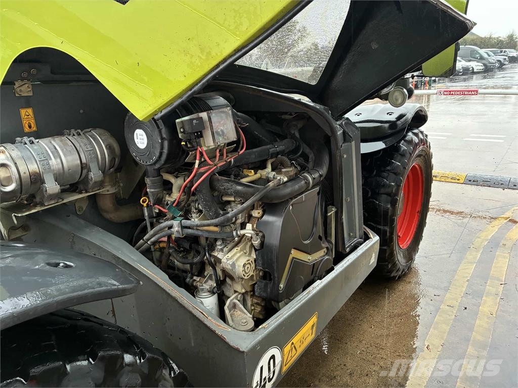 CLAAS Scorpion 7035 Põllumajanduslikud teleskoopkäitlejad