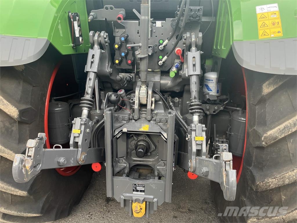 Fendt 720 Power+ الجرارات