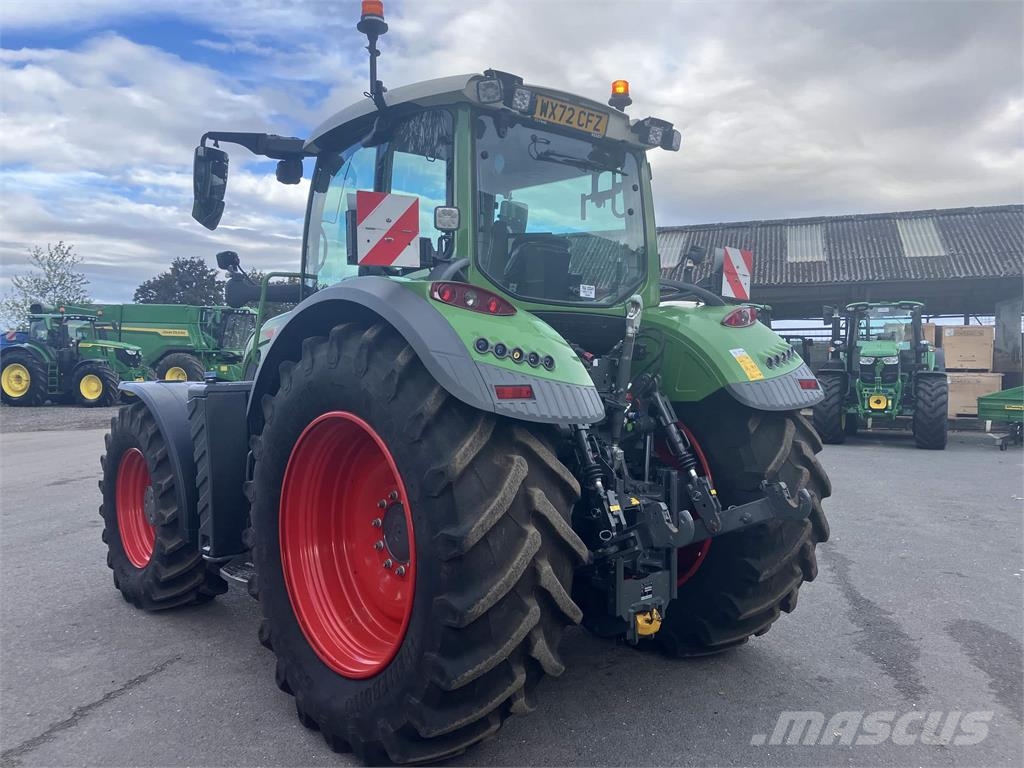 Fendt 720 Power+ الجرارات