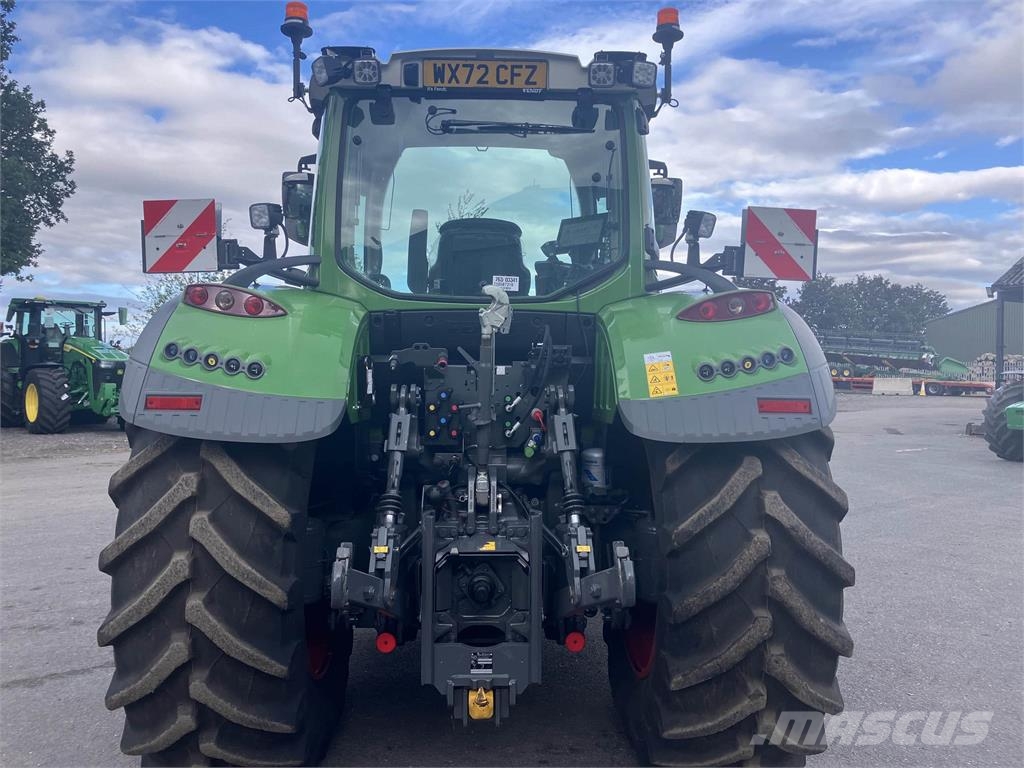 Fendt 720 Power+ الجرارات
