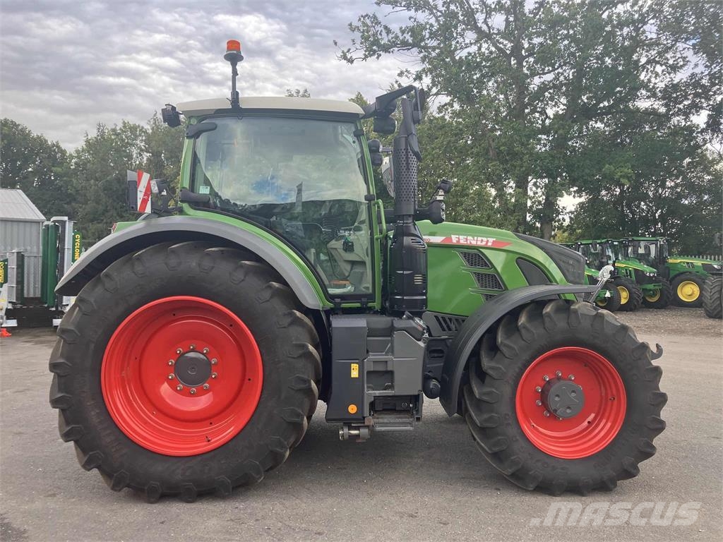 Fendt 720 Power+ الجرارات