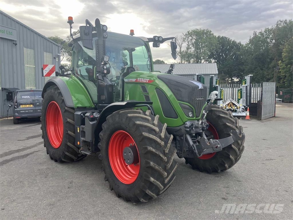 Fendt 720 Power+ الجرارات