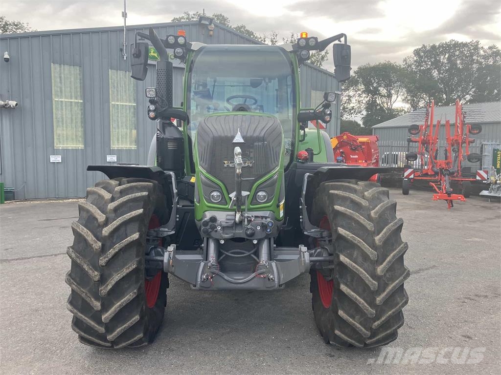 Fendt 720 Power+ الجرارات